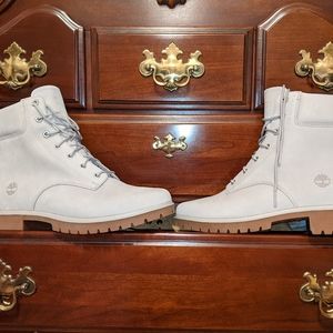 Timberlands Lug boots leather size 11 off white